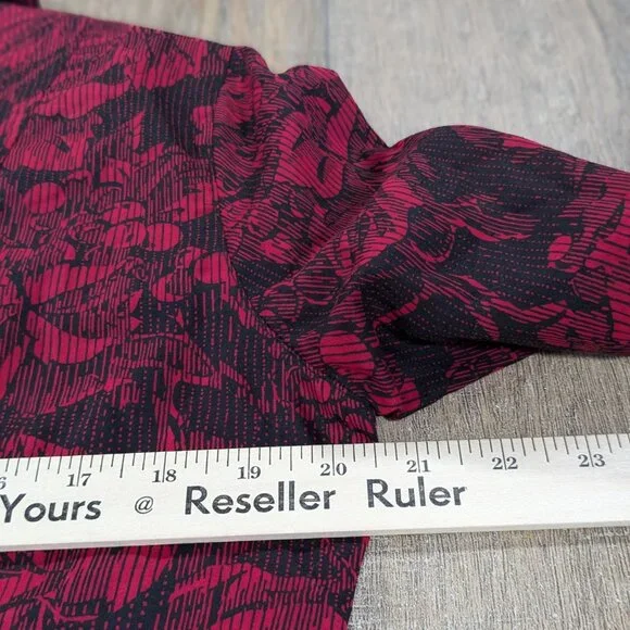 Coldwater Creek Top Womens Medium Petite Red Floral Button Up Long Sleeve - Picture 7 of 9